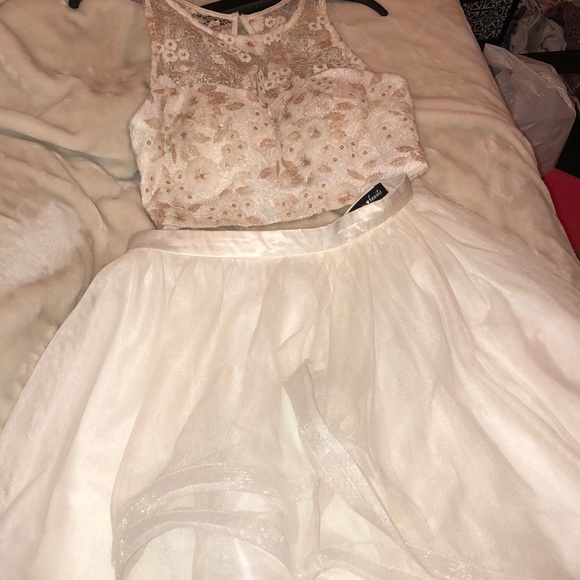 Windsor Dresses & Skirts - Homecoming dress